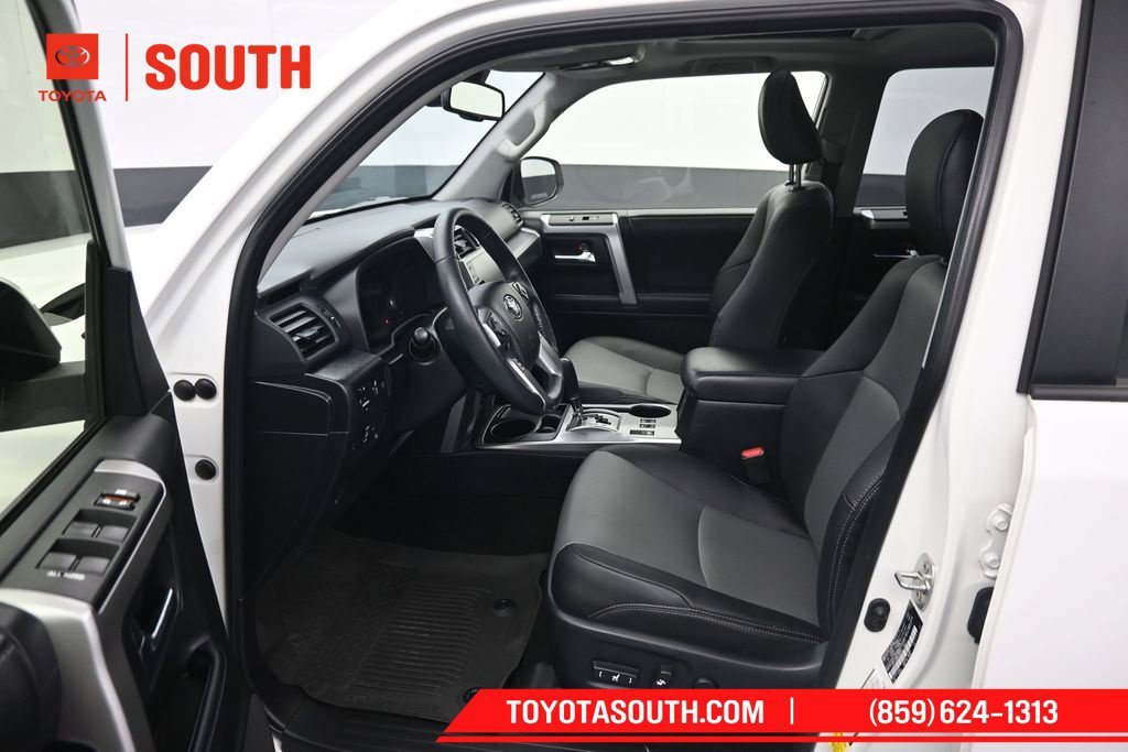 Used 2023 Toyota 4Runner SR5 Premium w/ Moonroof Package RWD image 9