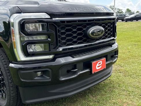 New 2026 Ford F350 Lariat w/ Black Appearance Package AWD/4WD image 54