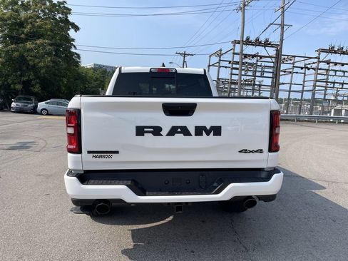 Used 2026 RAM 1500 Big Horn AWD/4WD image 4