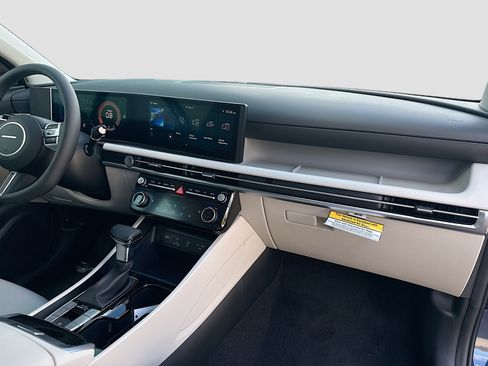 New 2026 Hyundai Tucson SEL FWD image 22