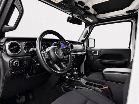 Used 2023 Jeep Wrangler Unlimited w/ Cold Weather Group AWD/4WD image 13