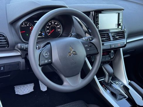 New 2025 Mitsubishi Eclipse Cross ES image 13