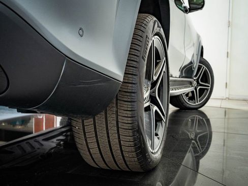 Certified 2022 Mercedes-Benz GLS 450 4MATIC image 42