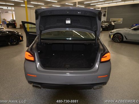 Used 2022 BMW 530e w/ Premium Package image 45