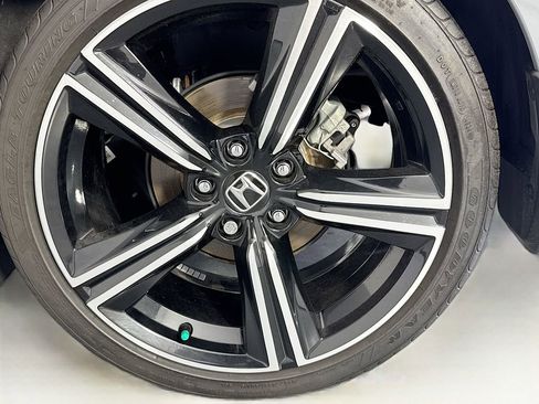 Used 2025 Honda Accord Sport image 37
