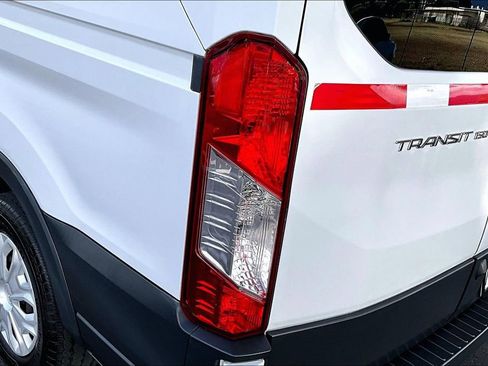 Used 2016 Ford Transit 150 XLT image 31