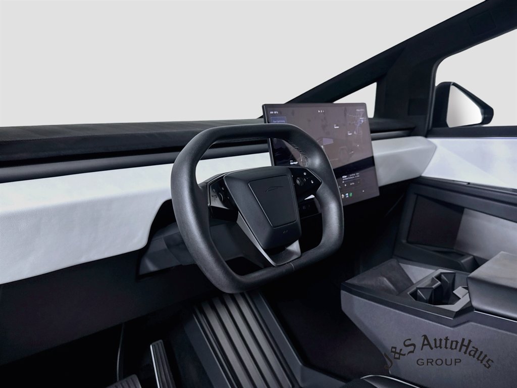 Used 2024 Tesla Cybertruck Cyberbeast AWD/4WD image 9
