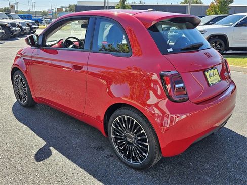 Used 2024 FIAT 500 e (RED) image 7