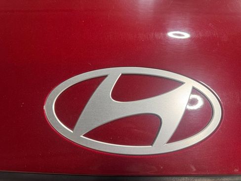 Used 2024 Hyundai Santa Fe SEL image 32