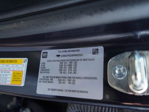 Used 2023 Chevrolet Suburban Premier RWD image 40