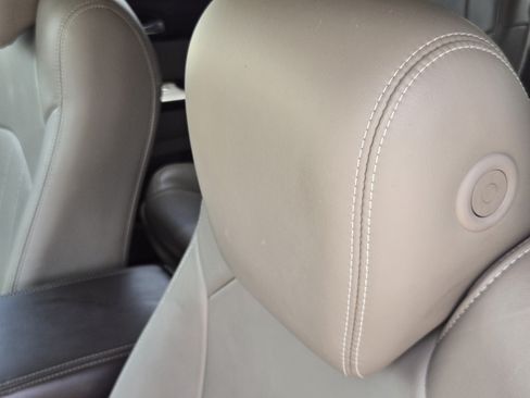Used 2014 GMC Acadia Denali FWD image 10