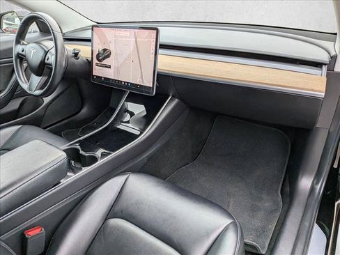 Used 2019 Tesla Model 3 Mid Range RWD image 22