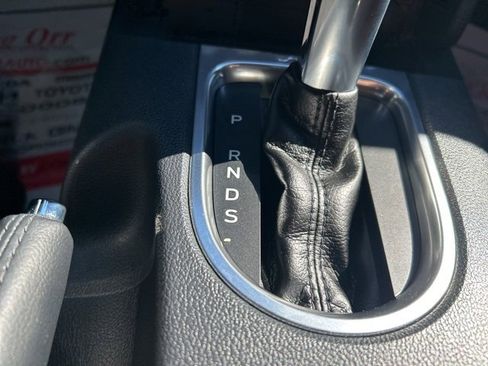 Used 2022 Ford Mustang GT Premium image 30