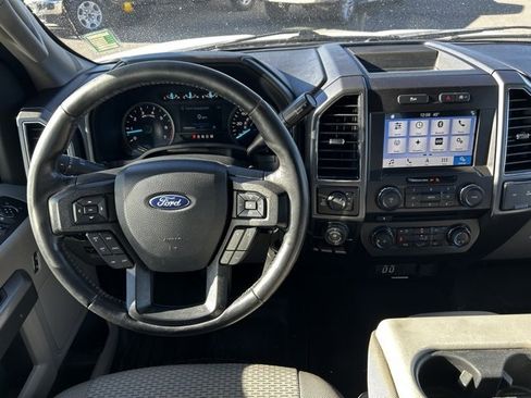 Used 2018 Ford F150 XLT w/ Equipment Group 302A Luxury image 9