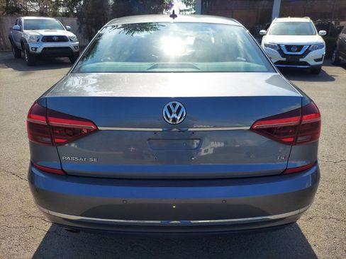Used 2017 Volkswagen Passat 1.8T SE FWD image 5
