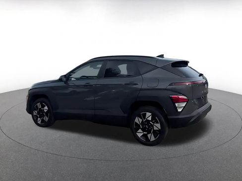 Used 2025 Hyundai Kona SEL image 10