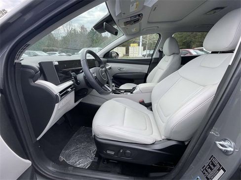 Certified 2025 Hyundai Tucson SEL image 11