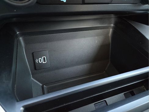 Used 2024 Ford F350 XLT image 19