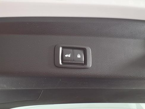 Used 2024 Mitsubishi Outlander SEL FWD image 15