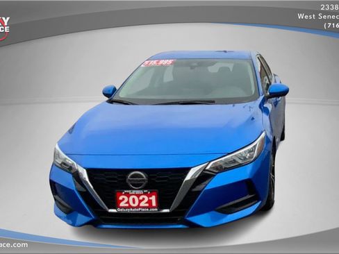 Used 2021 Nissan Sentra SV image 3