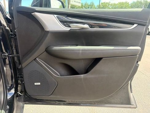 Used 2023 Cadillac XT5 Premium Luxury AWD/4WD image 11