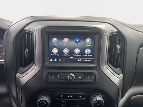 Used 2022 Chevrolet Silverado 2500 Custom w/ Custom Convenience Package AWD/4WD image 12