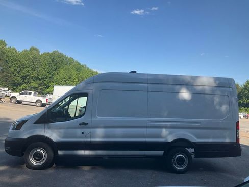 New 2026 Ford Transit 350 148 High Roof Extended RWD image 8