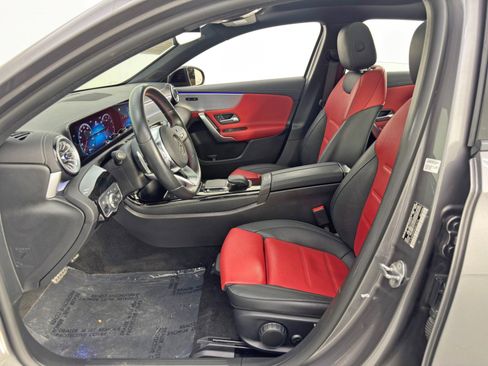 Used 2022 Mercedes-Benz A 220 w/ AMG Line image 16