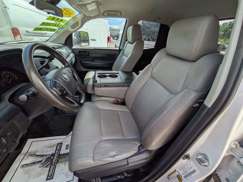 Used 2021 Toyota Tundra SR AWD/4WD image 7