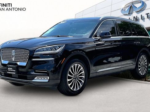 Used 2020 Lincoln Aviator Reserve w/ Equipment Group 201A AWD/4WD image 12
