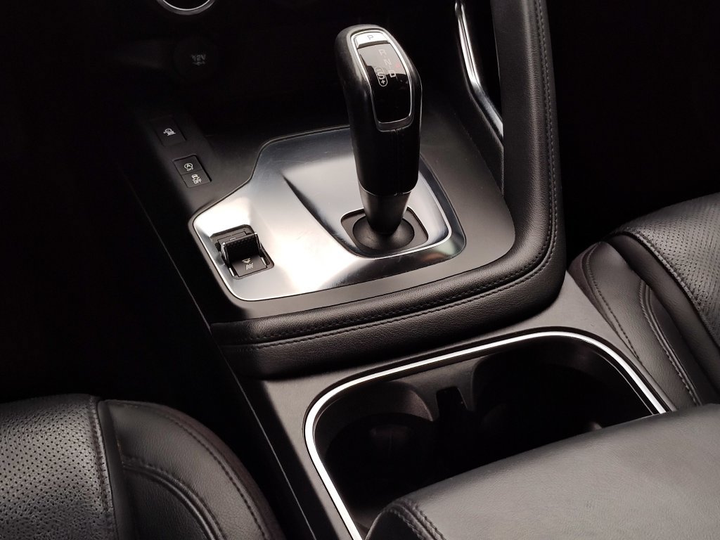 Used 2020 Jaguar E-PACE SE AWD/4WD image 29