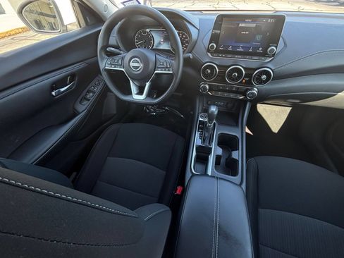 Used 2025 Nissan Sentra SV FWD image 28