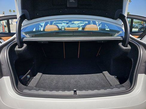 Used 2024 BMW 330i Sedan w/ Convenience Package image 12