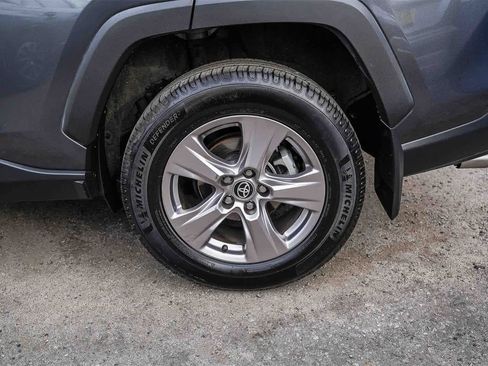 Used 2023 Toyota RAV4 XLE w/ Convenience Package image 7