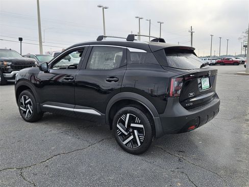 New 2026 Nissan Kicks SV image 7