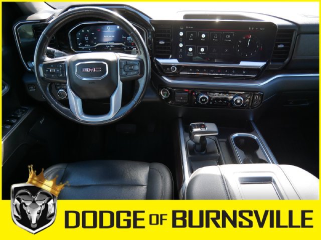 Used 2022 GMC Sierra 1500 SLT w/ SLT Premium Plus Package AWD/4WD image 14