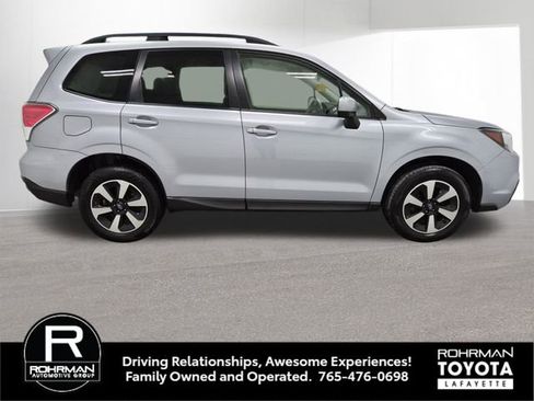 Used 2018 Subaru Forester 2.5i Premium image 8