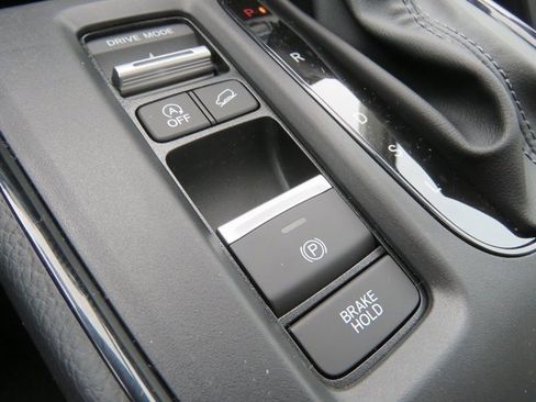 Used 2024 Honda CR-V EX-L image 13