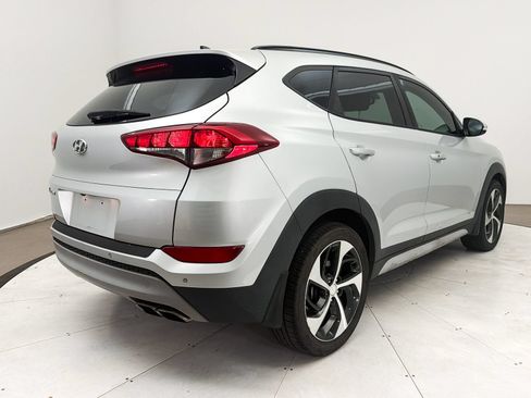 Used 2018 Hyundai Tucson Value FWD image 11