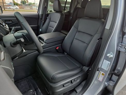 Used 2026 Honda Ridgeline RTL image 11