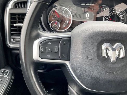 Used 2024 RAM 3500 Big Horn image 23