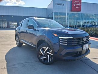 New 2026 Nissan Kicks SV w/ SV Premium Package FWD 360° Tour