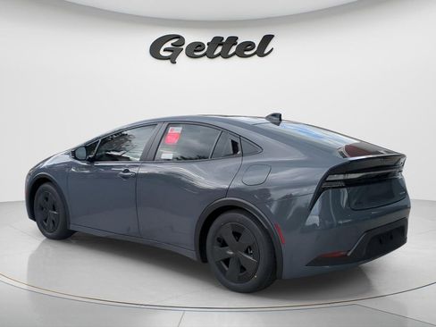 New 2026 Toyota Prius Plug-In Hybrid image 6