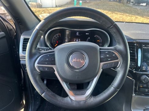 Used 2021 Jeep Grand Cherokee Limited image 13