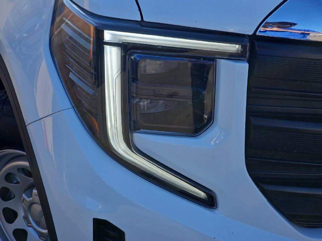 Used 2023 GMC Sierra 1500 Pro w/ Trailering Package RWD image 33