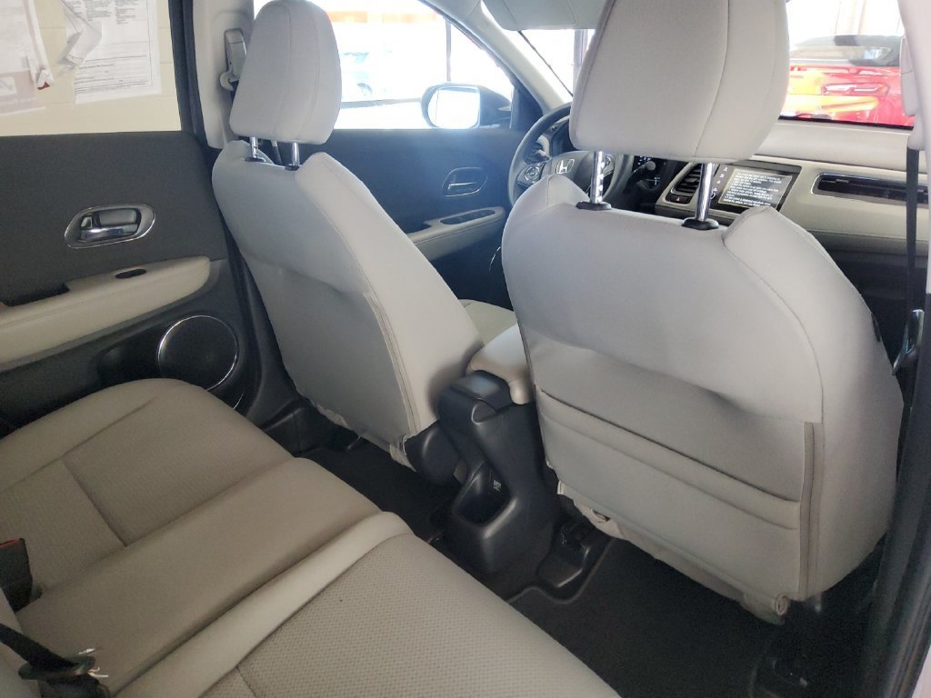 Used 2019 Honda HR-V EX image 17