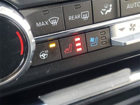 Used 2023 Ford F250 Lariat w/ Lariat Ultimate Package image 26