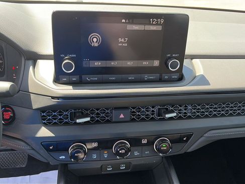 Used 2023 Honda Accord EX image 12