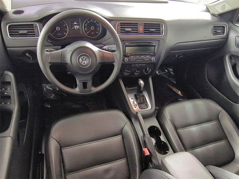 Used 2014 Volkswagen Jetta SE image 10