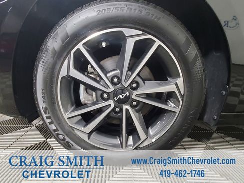 Used 2022 Kia Forte LXS w/ LXS Technology Package image 28